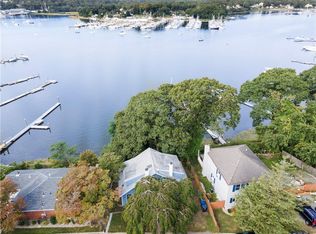 173 Grand View Dr, Warwick, RI 02886