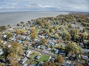 5th image of Roxboro Rd