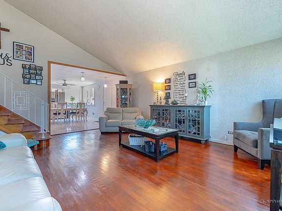 5th image of 8733 Stevens Dr