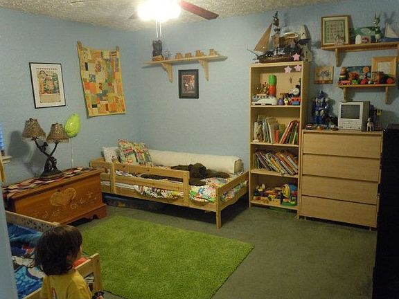 5th image of 205 W Sierra Cir