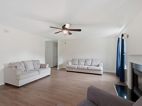 4th image of 4005 Timber Ridge Ct