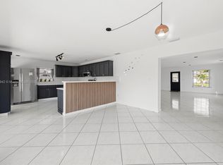 11940 SW 178th Ter, Miami, FL 33177