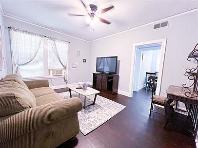 2nd image of 128 Stonewall St #2