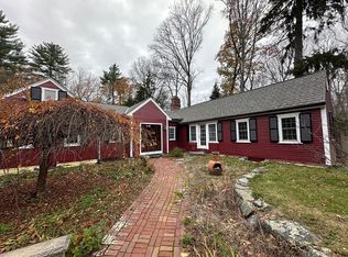 333 Dedham St, Dover, MA 02030