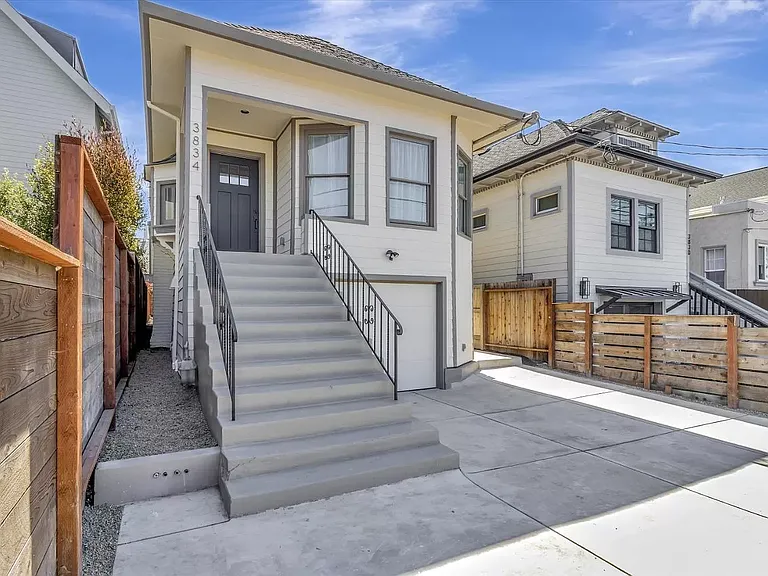3836 West St — Photo 11