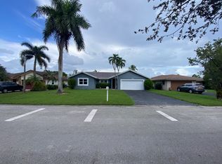 1763 NW 93rd Ter, Coral Springs, FL 33071