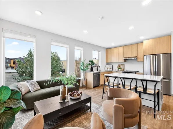 2312 S Broadway Ave #A103, Boise, ID 83706