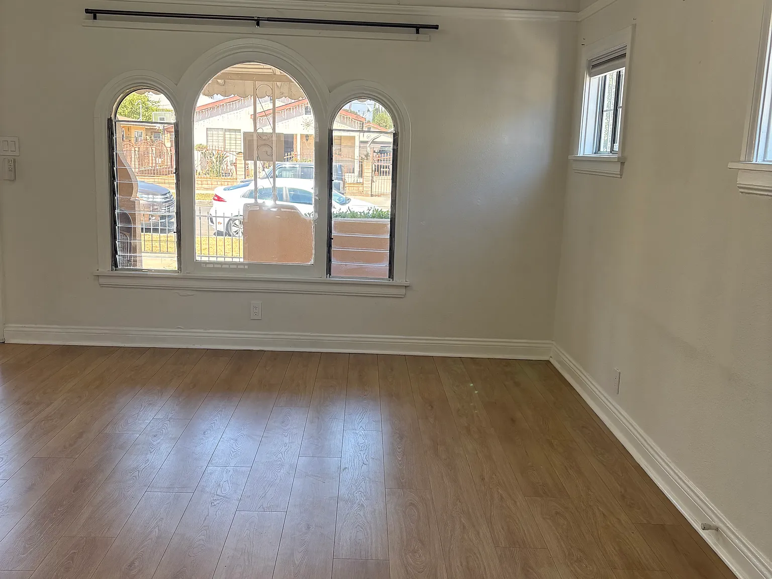 1 bed, 700 sqft, $2,695 — Photo 2
