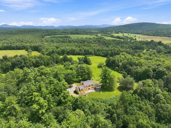 656 Highland Way, Ferrisburgh, VT 05473