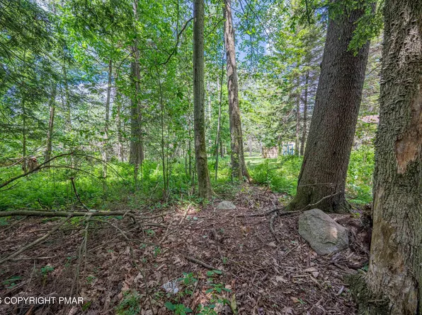Beechwood Rd #5, Blakeslee, PA 18610