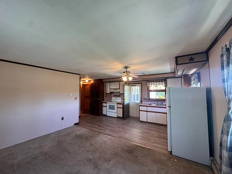 360 Chrome Rd — Photo 36