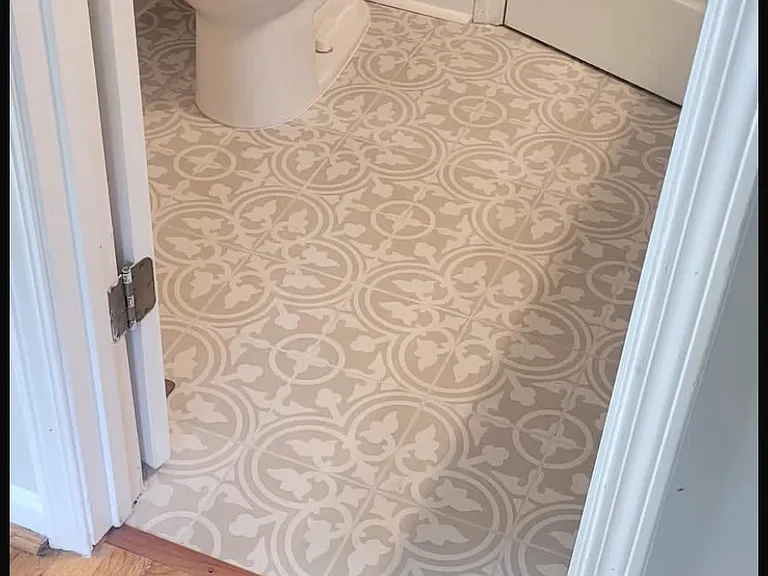 391 Arnold St NE — Photo 10