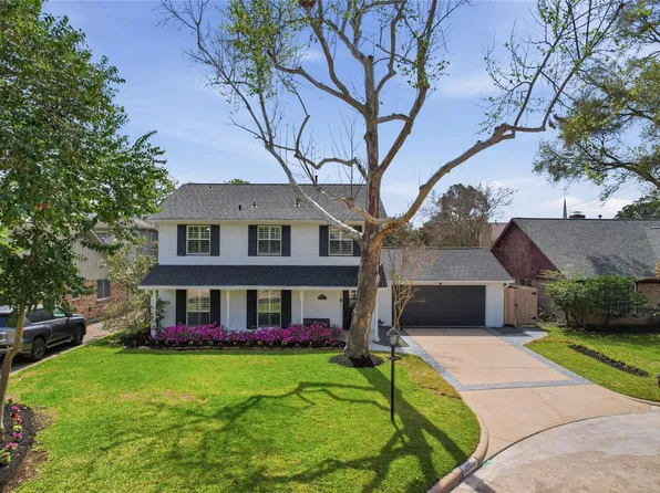 12515 Queensbury Ln, Houston, TX 77024
