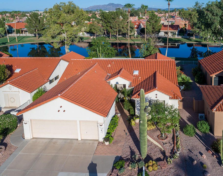 1st image of 25245 S Hollygreen Dr