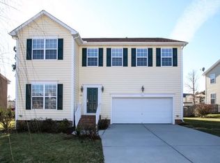 1791 Ravenwing Dr, Fuquay Varina, NC 27526