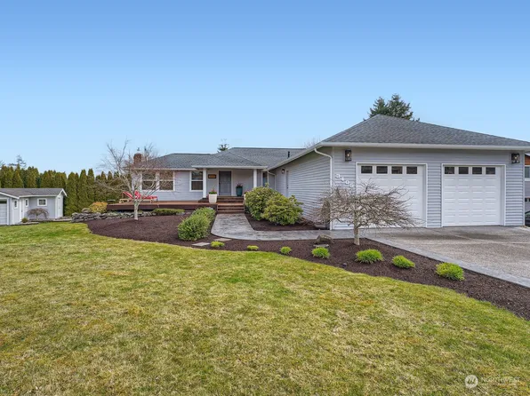 3405 Shorecliff Drive NE, Tacoma, WA 98422