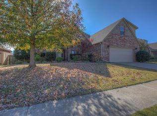 2036 E 135th St S, Bixby, OK 74008
