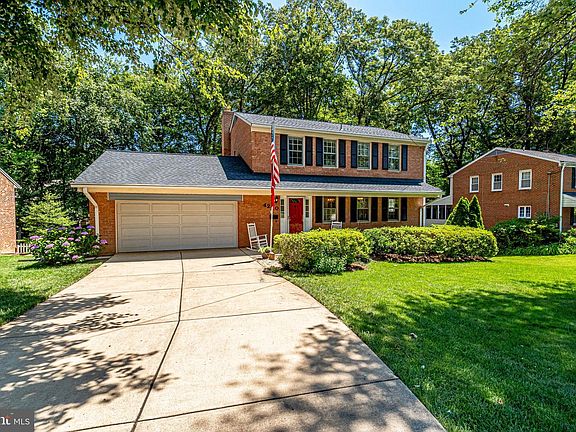 3rd image of 4200 Willow Woods Dr
