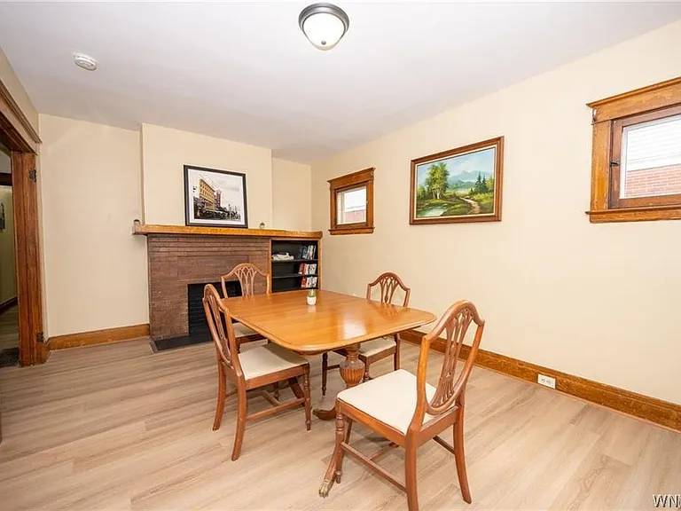 98 E Delavan Ave #N — Photo 4