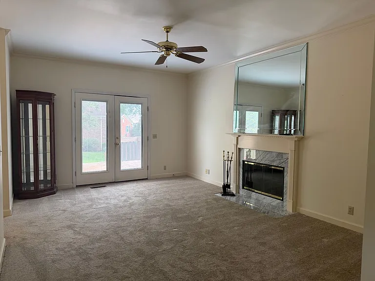 7033 Northridge Dr — Photo 7