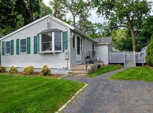 56 Edgemere Blvd, Shrewsbury, MA 01545