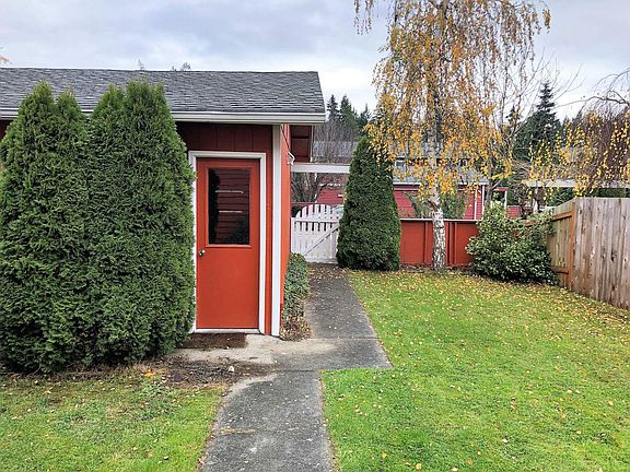 3rd image of 19627 2nd Ave NE