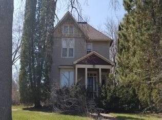 1346 6th Ave S, Stillwater, MN 55082