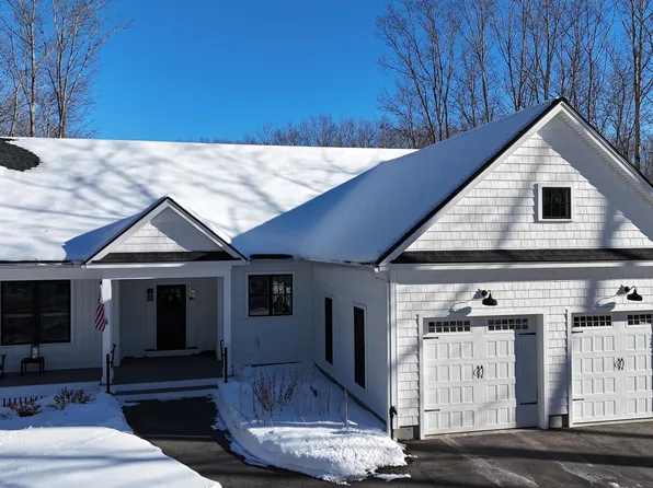 77 Clark Road, Wells, ME 04090