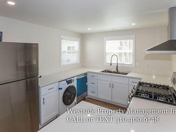 4th image of 316 Ximeno Ave #1/2