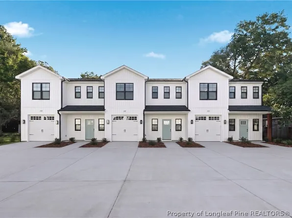 3929 Hamilton St, Hope Mills, NC 28348