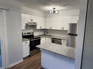 25 Martin St #21, Livingston, TN 38570