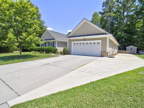 3rd image of 1217 Willow Lakes Ct