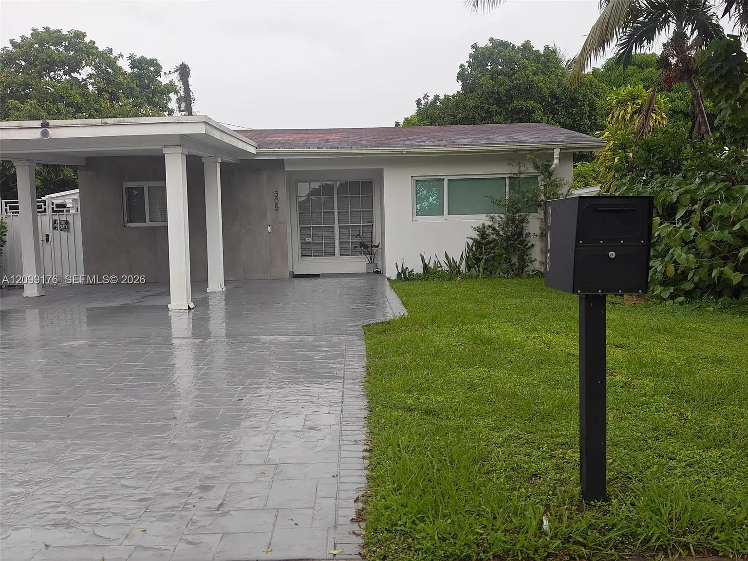Alhambra Heights Sec 2 — Photo 3