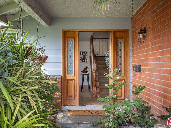 4th image of 5031 Kearsarge Avenue
