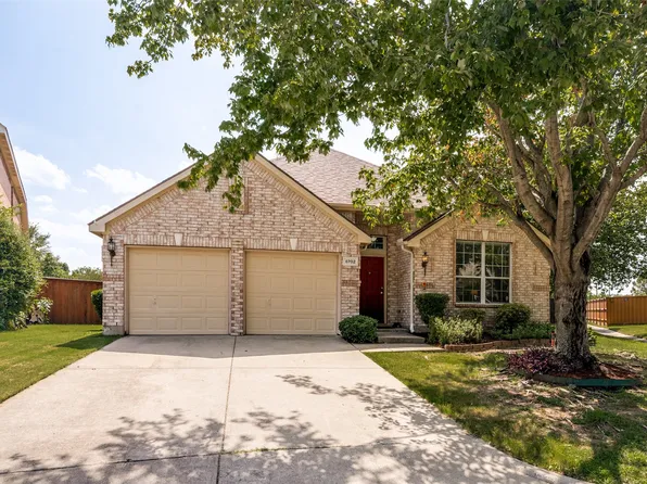 8702 Nairn St, Rowlett, TX 75089