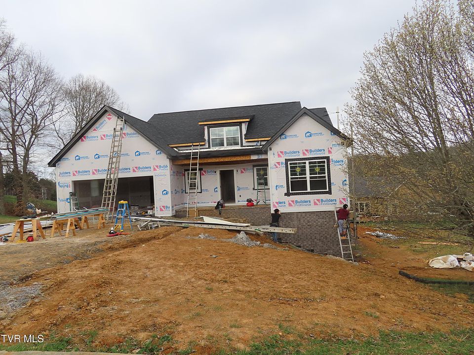 1st image of 114 Creek Side Ct
