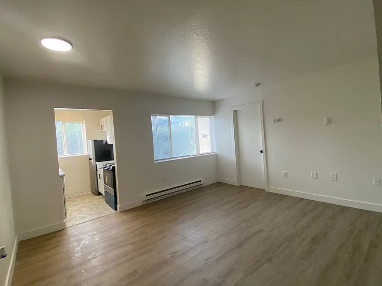 1 Bedroom Apartments In Downtown Tacoma! — Photo 13
