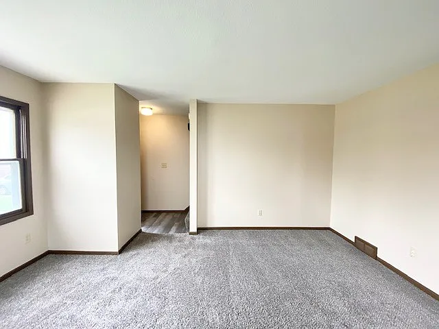 Price Drop! Two Bedroom Duplex — Photo 3