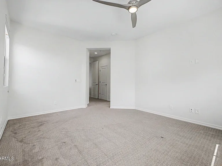 1575 W Marlin Dr — Photo 26