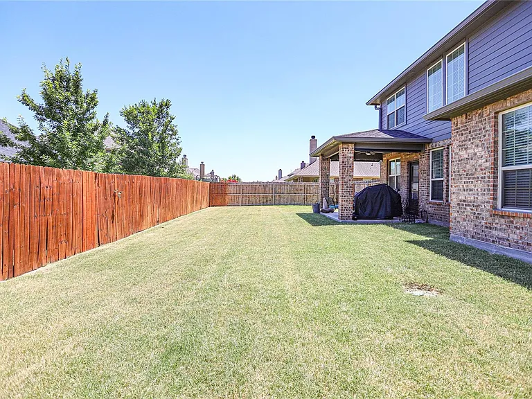 2182 Liriope Ln — Photo 36