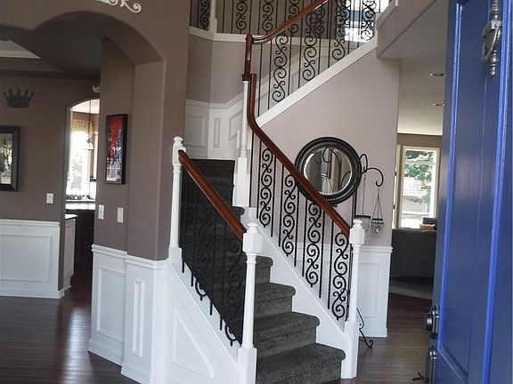 3rd image of 3526 46th St NE