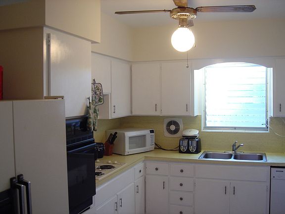 4th image of 2424 Seidenberg Ave