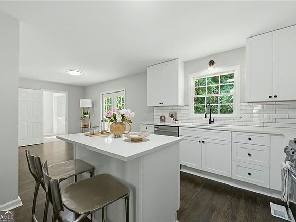 2nd image of 4279 W Mill Run NW