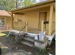 2209 E 59th St, Kansas City, MO 64130