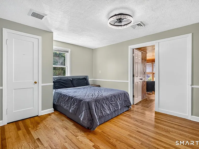 440 Evergreen Ave — Photo 13