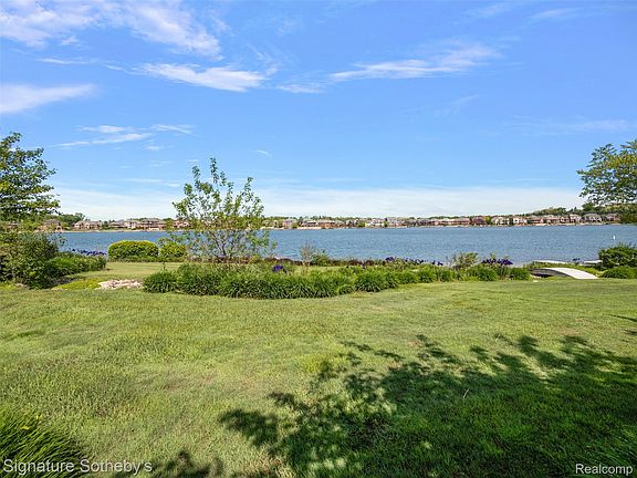 4th image of 10611 Lighthouse Point