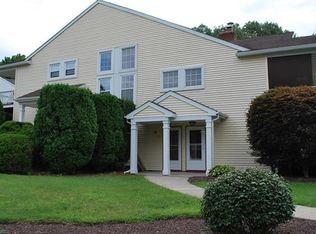 91 The Knls, Warwick, NY 10990