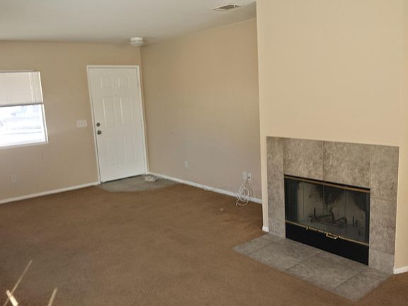 2nd image of 71521 Sunflower Dr