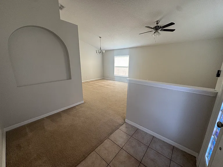 4702 Ashurst St — Photo 12
