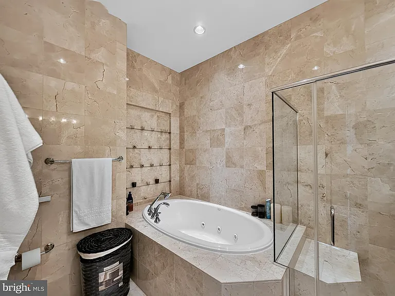 8220 Crestwood Heights Dr #1912 — Photo 11